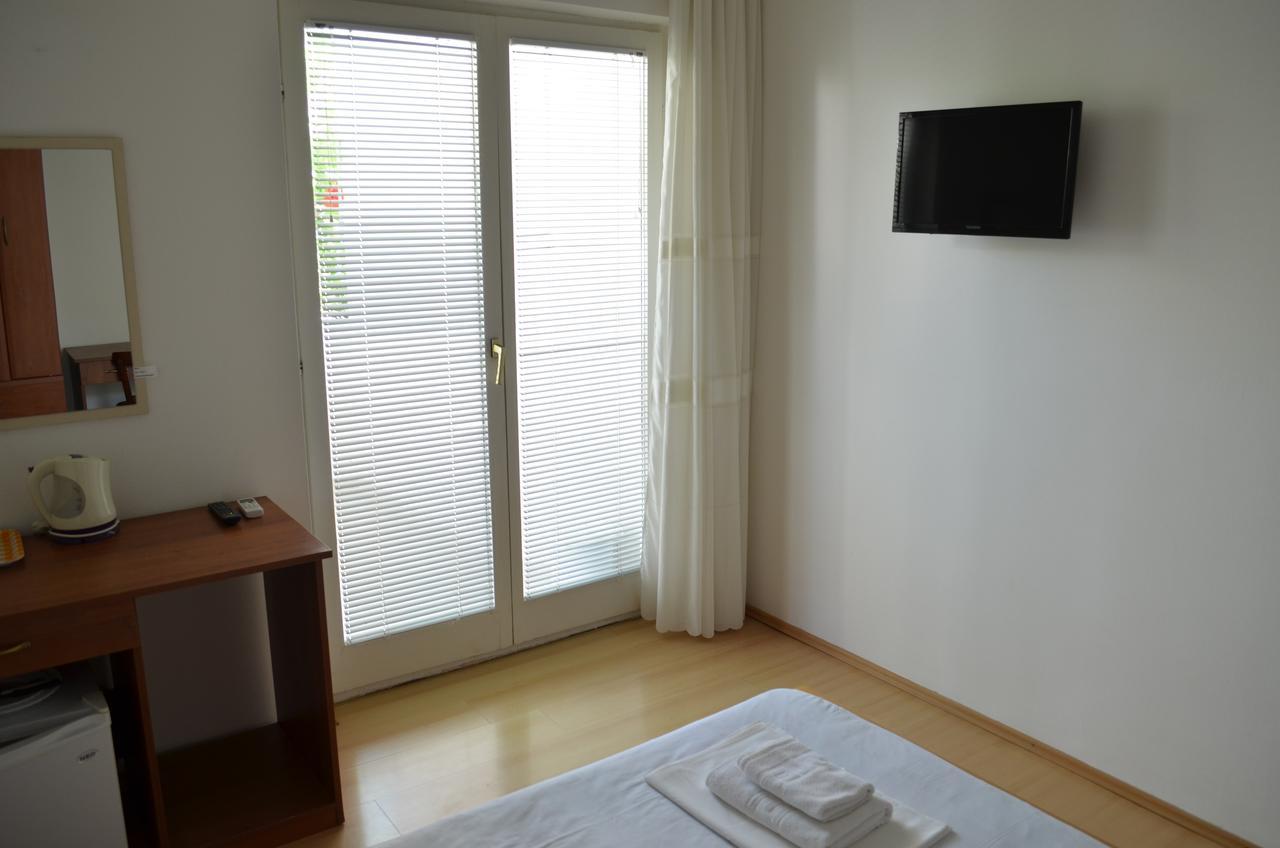 בודווה Amarillo Apartments מראה חיצוני תמונה