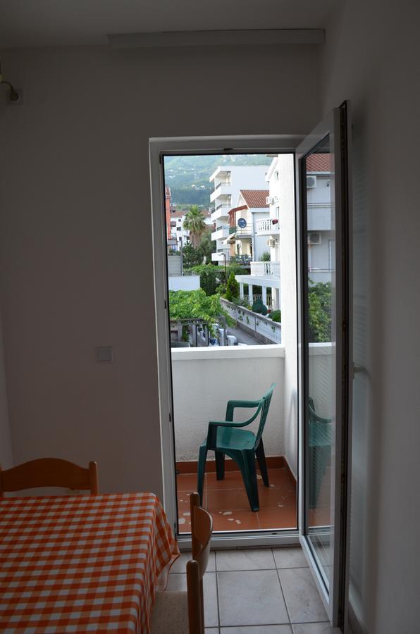 בודווה Amarillo Apartments מראה חיצוני תמונה