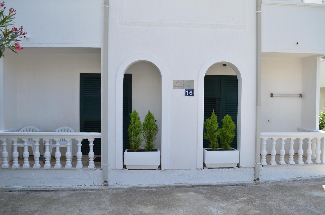 בודווה Amarillo Apartments מראה חיצוני תמונה