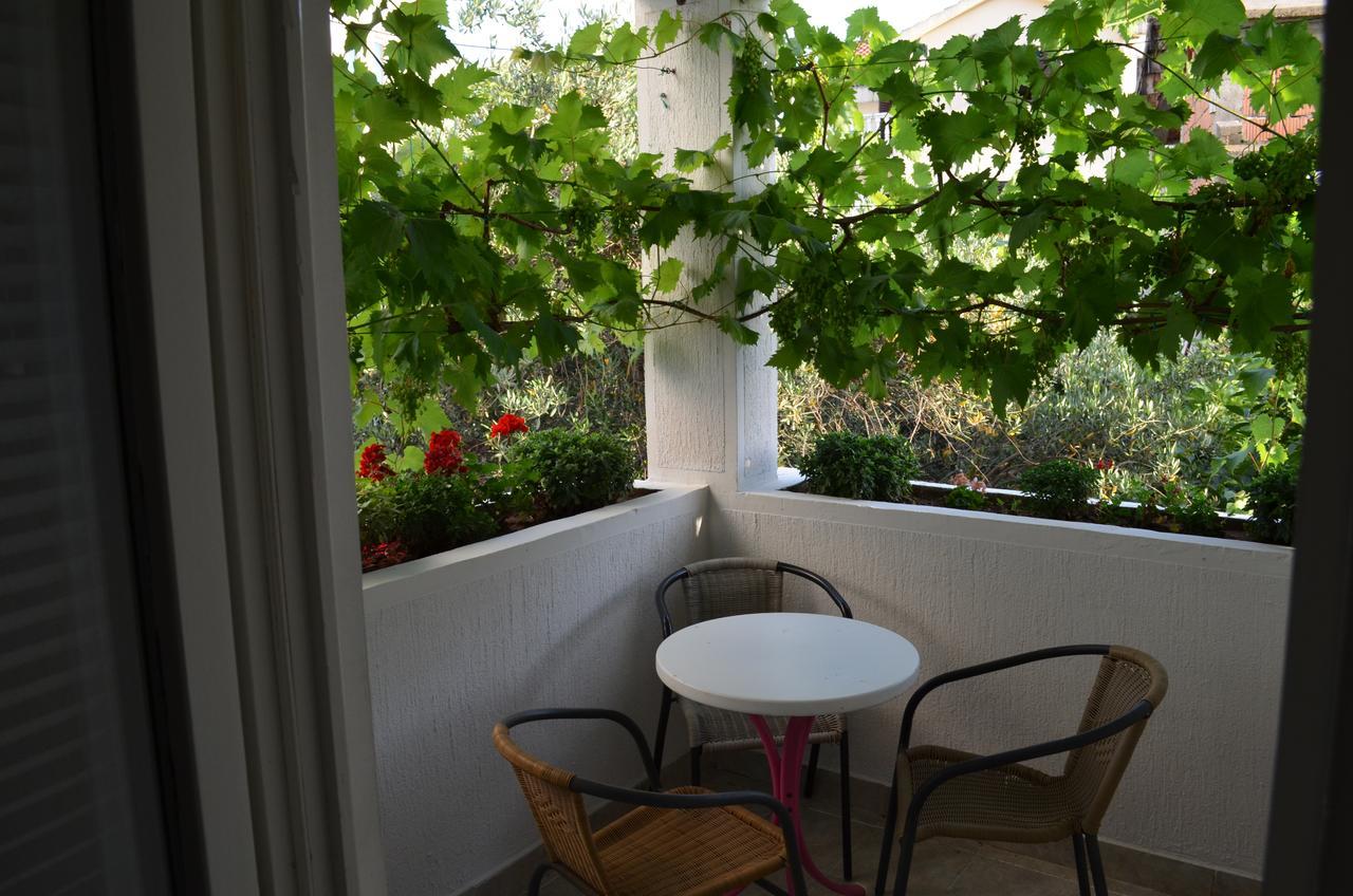 בודווה Amarillo Apartments מראה חיצוני תמונה